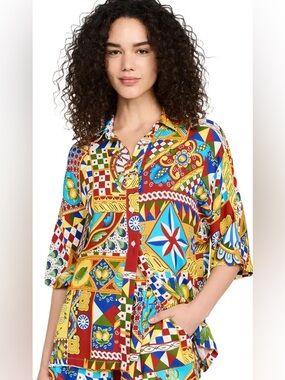 Seven Wonders Venus Shirt,Button Down Shirt, Women’s Size Medium, Phaedra Design